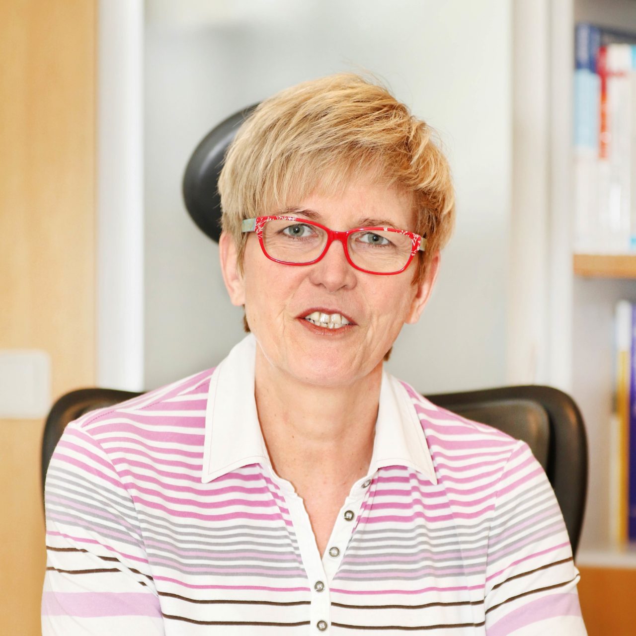Dr.med. Christel Beckenbauer Fachärztin Für Dermatologie Nieren- und Dialysezentrum Duisburg Meiderich - DaVita